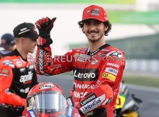 Bagnaia Rebut Pole Position...