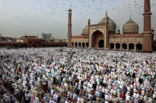 Sholat Idul Fitri: Mana...