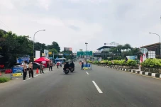 Hari Ini Jalur Puncak...