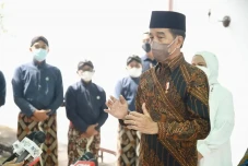 Merak-Bakauheni Macet...