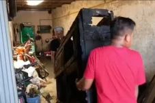 Cerita Pilu Misnadi,...