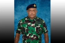 Putra Asli Papua Yohanis...