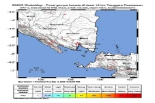 Berpusat di Daratan,...