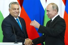 Dianggap Pro Rusia,...