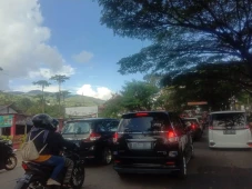 Macet Parah di Rancaekek-Perbatasan...