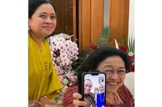 Megawati-Puan Silaturahmi...