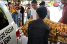 Warga Muna Tewas dengan...