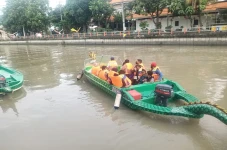 Nikmatnya Sensasi Keliling...