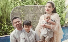 Outfit Lebaran Nagita...
