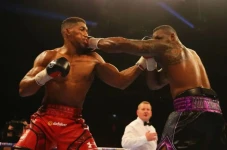 Tyson Fury Tolak Duel...