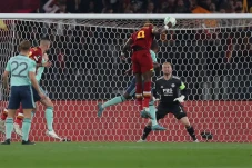 Hasil AS Roma vs Leicester:...