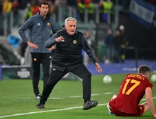 AS Roma Tembus Final...