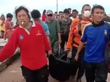Nelayan Temukan Mayat...