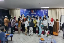 Relawan Perempuan dan...