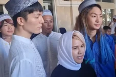 Evelin Nada Anjani Perkenalkan...