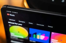 YouTube Musik Menguji...