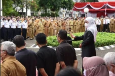 Libur Lebaran Usai,...