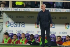 AS Roma Dipermalukan...