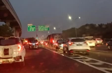 Malam Ini Contraflow...