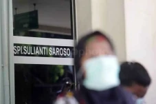 Tangani Pasien Hepatitis...