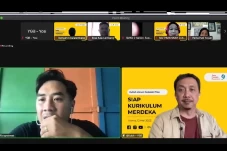 5 Sekolah Dapat Beasiswa...