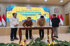 Bonebol Belajar Banyak...