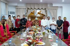 Temui Gubernur Sulsel,...