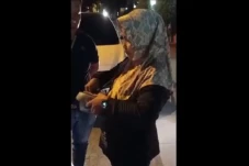 Asyik Menjajakan Sabu...
