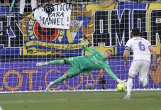 Real Madrid Terhindar...