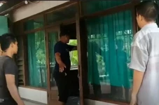 Ajarkan Aliran Sesat,...