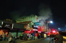 Api Membara di Salatiga,...