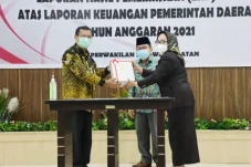 Judas Amir Persembahkan...