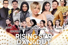 Persaingan Kian Sengit,...