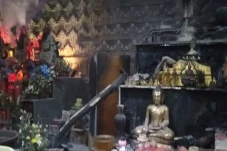 Vihara Girinaga Makassar...