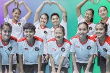 Susunan Pemain Indonesia...