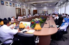 Pemkab Maros Evaluasi...