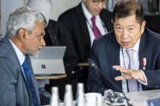Hadiri Pertemuan G7...