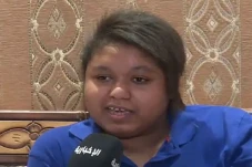 Wanita Arab Saudi Ini...