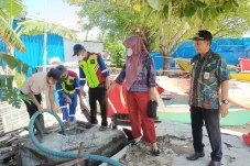 Respons Keluhan Warga,...