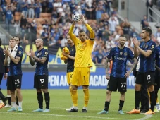 Hasil Inter Milan vs...
