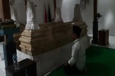 Kisah Pembunuhan Raja...