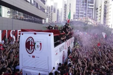 Gara-gara Ejek Inter...