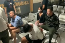 Warga Bulgaria Ditangkap...