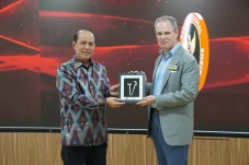 BNPT dan RCDS Inggris...