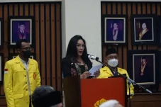 Rieke Diah Pitaloka...