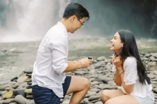Maudy Ayunda Dilamar...