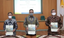 UGM-DKI dan Pengelola...