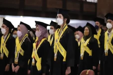 UGM Kembali Gelar Wisuda...