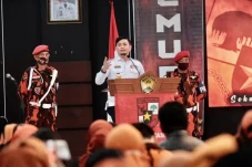 Adnan Mengajak Pemuda...