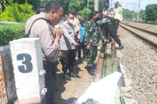 Wanita Tanpa Identitas...